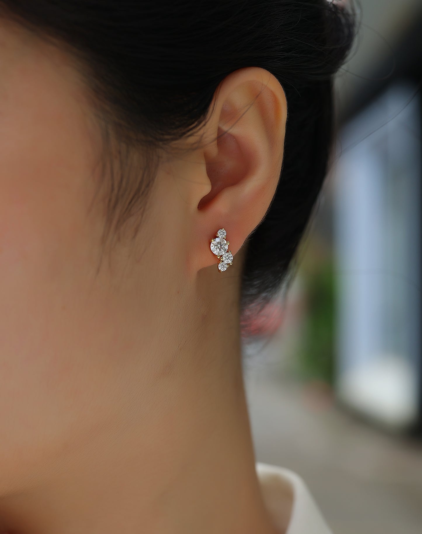 Four-diamond Light Shadow - Luxurious And Fashionable Light Luxury Jewelry Stud Earrings Set With Top-quality Moissanite, S925 Silver Electroplated Gold